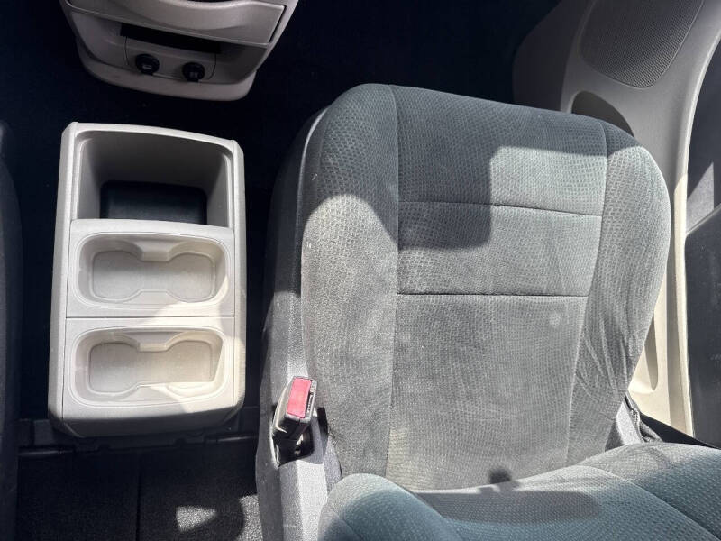 2011 Dodge Grand Caravan Express