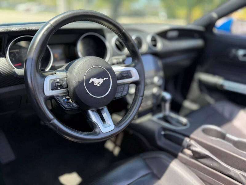 2019 Ford Mustang