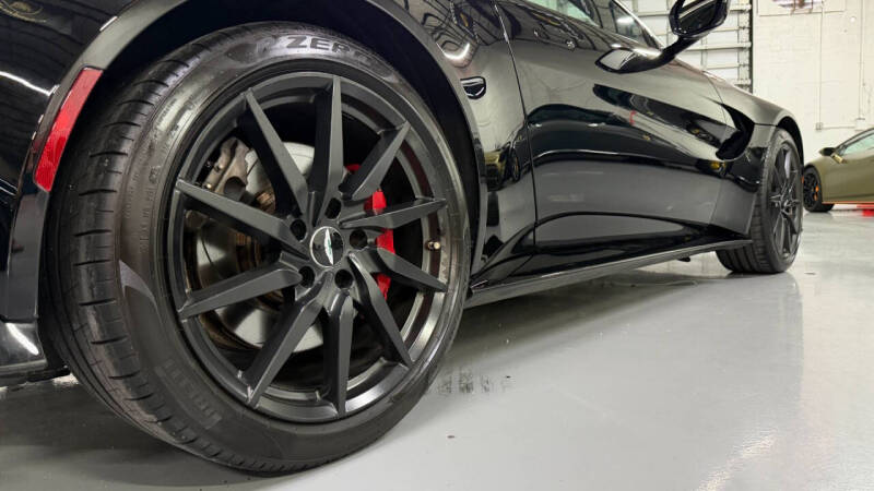 2019 Aston Martin Vantage