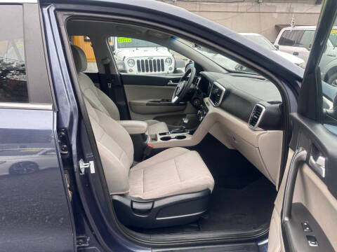 2022 Kia Sportage LX