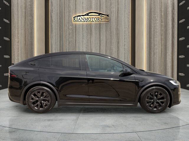 2023 Tesla Model X Plaid