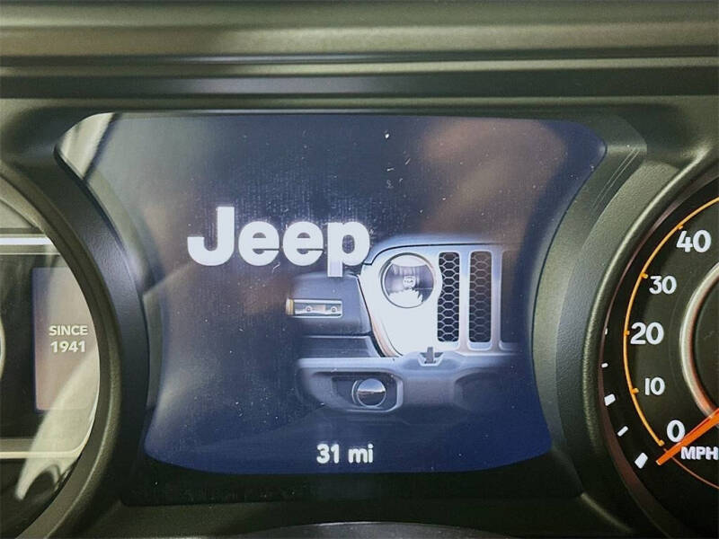 2025 Jeep Gladiator Mojave X