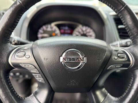 2019 Nissan Pathfinder SL