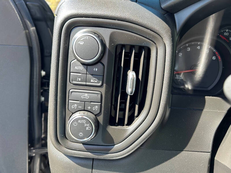 2019 Chevrolet Silverado 1500 Custom