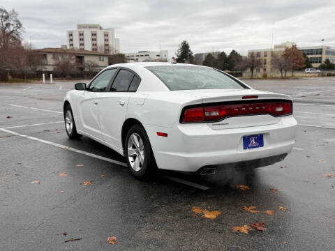 2013 Dodge Charger SE