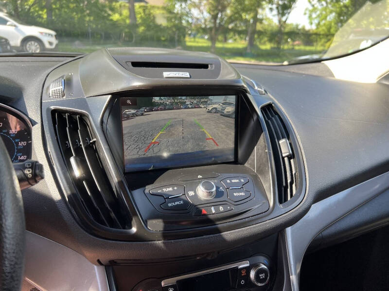 2015 Ford Escape SE