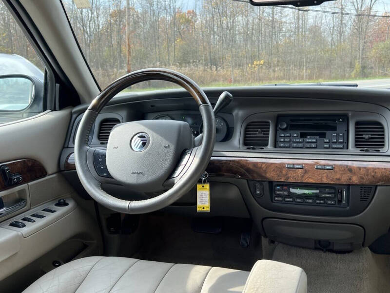 2010 Mercury Grand Marquis LS