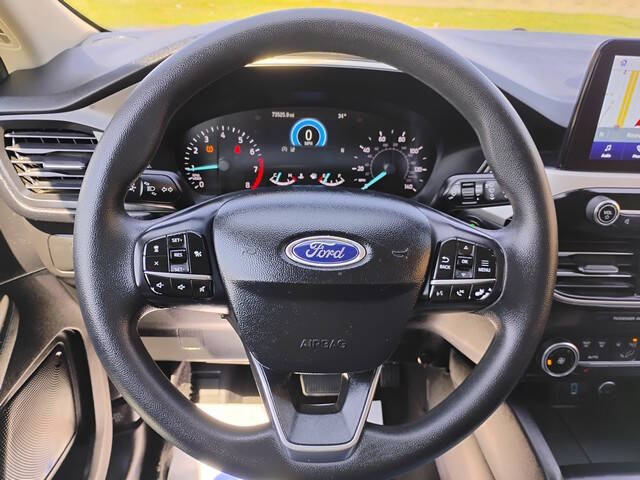 2020 Ford Escape SE