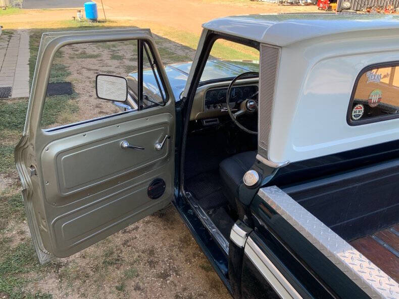 1966 Chevrolet C/K 10 Series