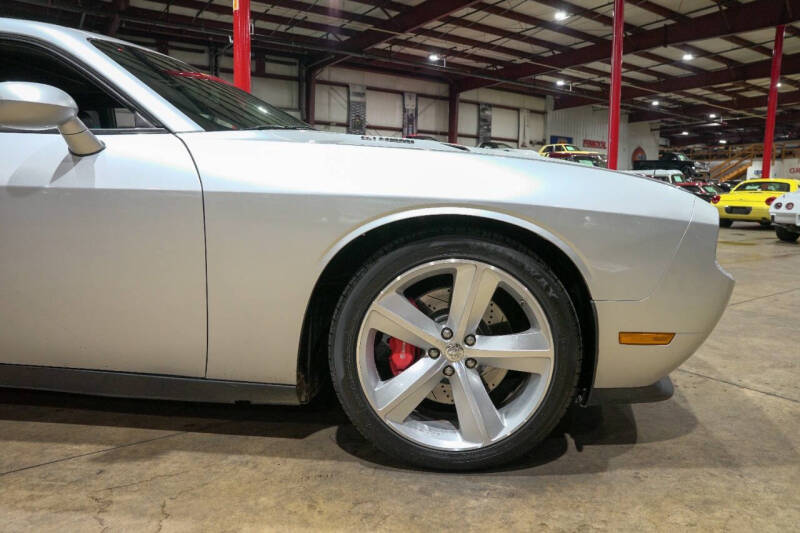 2009 Dodge Challenger SRT8