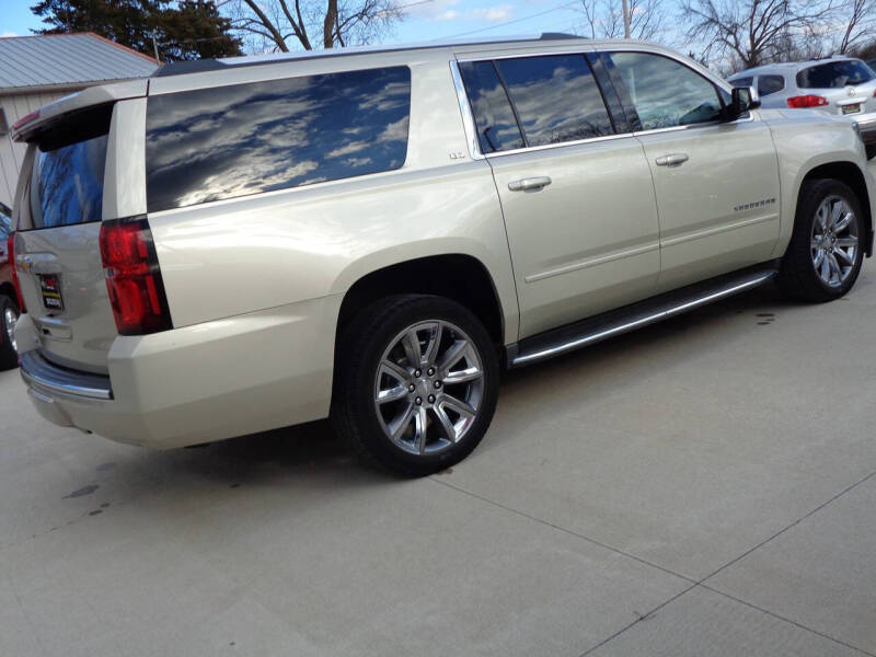 2016 Chevrolet Suburban LTZ