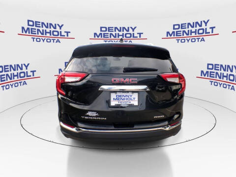 2024 GMC Terrain SLT