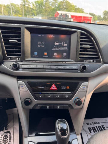 2017 Hyundai Elantra