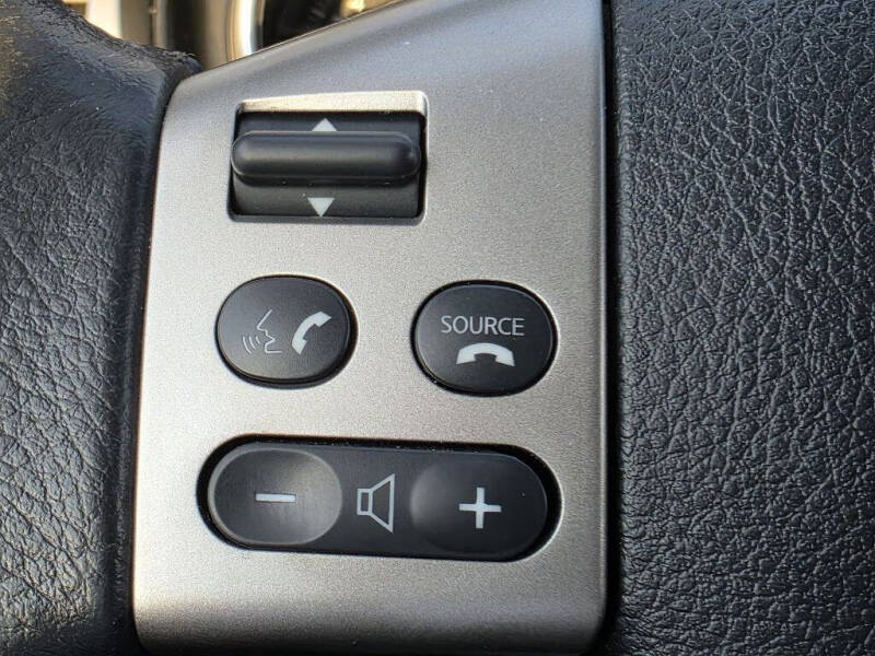2012 Nissan Versa 1.8 SL