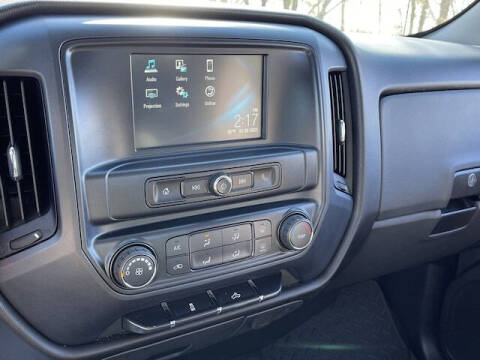 2017 Chevrolet Silverado 1500 Custom