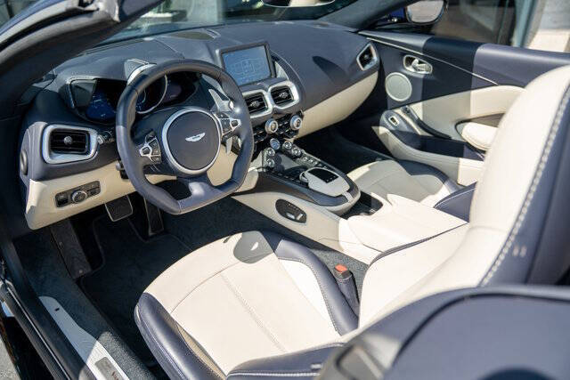 2023 Aston Martin Vantage 19