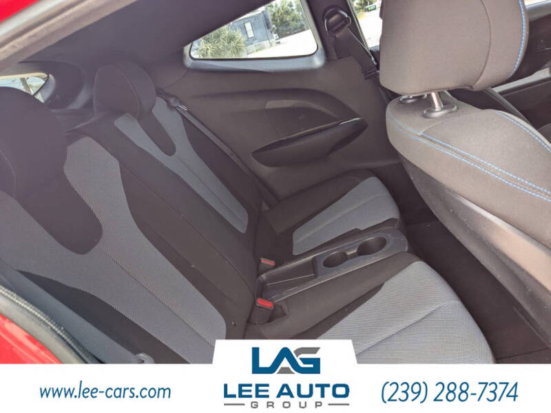 2019 Hyundai Veloster