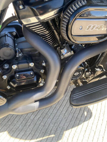 2021 Harley-Davidson Street Glide Special