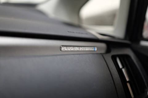 2013 Toyota Prius Plug-in Hybrid Advanced
