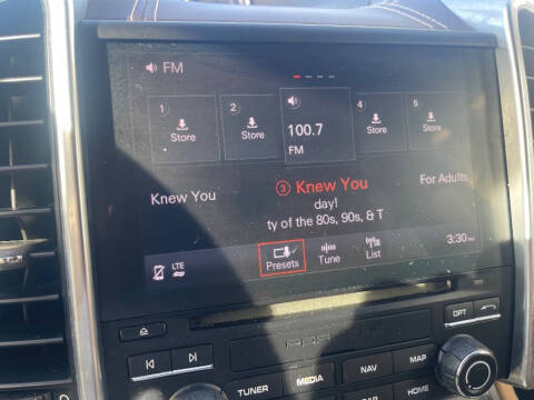 2018 Porsche Cayenne Platinum Edition