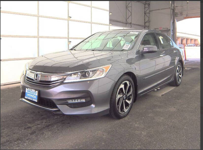 2016 Honda Accord EX-L photo 17