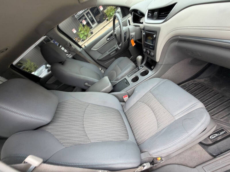 2014 Chevrolet Traverse LS
