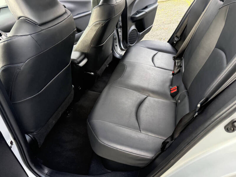 2016 Toyota Prius Three Touring