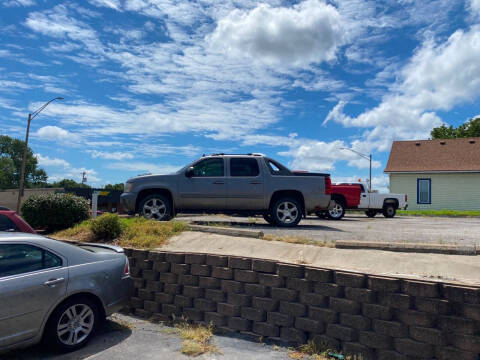 2008 Chevrolet Avalanche for sale at AA Auto Sales in Independence MO