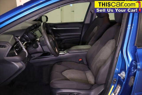 2019 Toyota Camry Hybrid LE