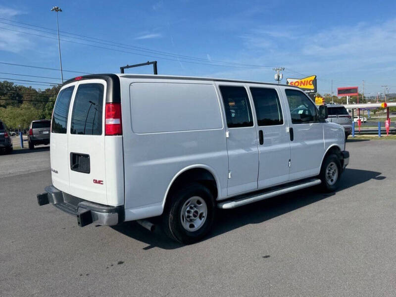 2023 GMC Savana 2500