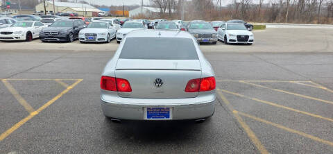 2005 Volkswagen Phaeton V8