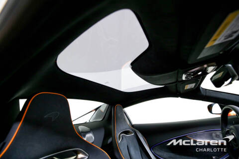 2025 McLaren Artura Spider