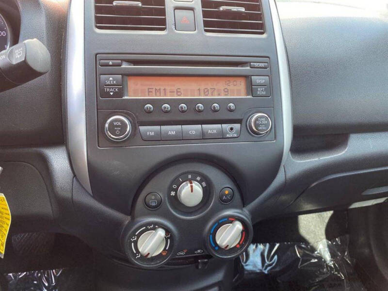 2014 Nissan Versa Note SV