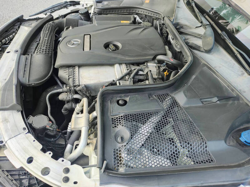 2016 Mercedes-Benz C-Class