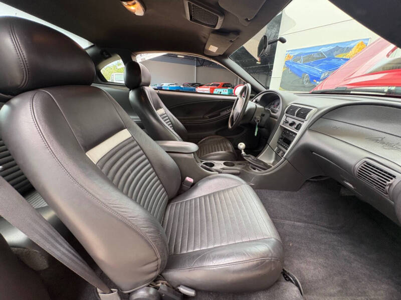 2003 Ford Mustang Mach 1 Premium