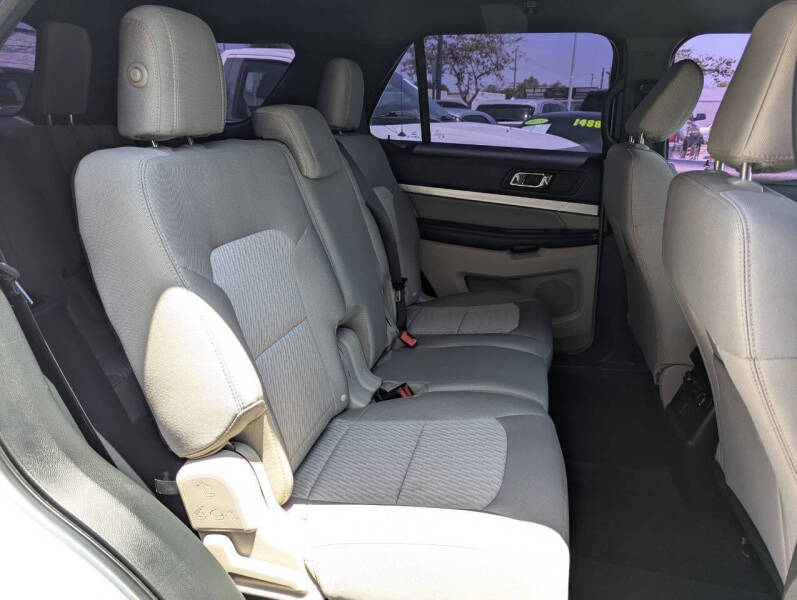 2018 Ford Explorer