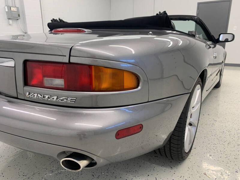 2002 Aston Martin DB7 Base photo 42