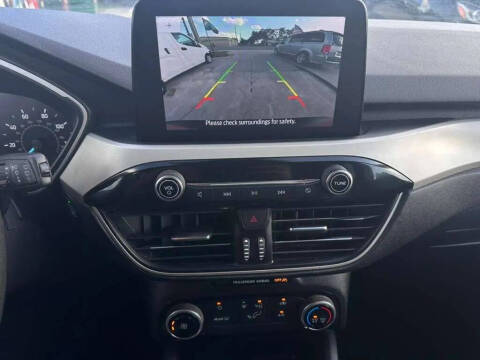 2021 Ford Escape SE