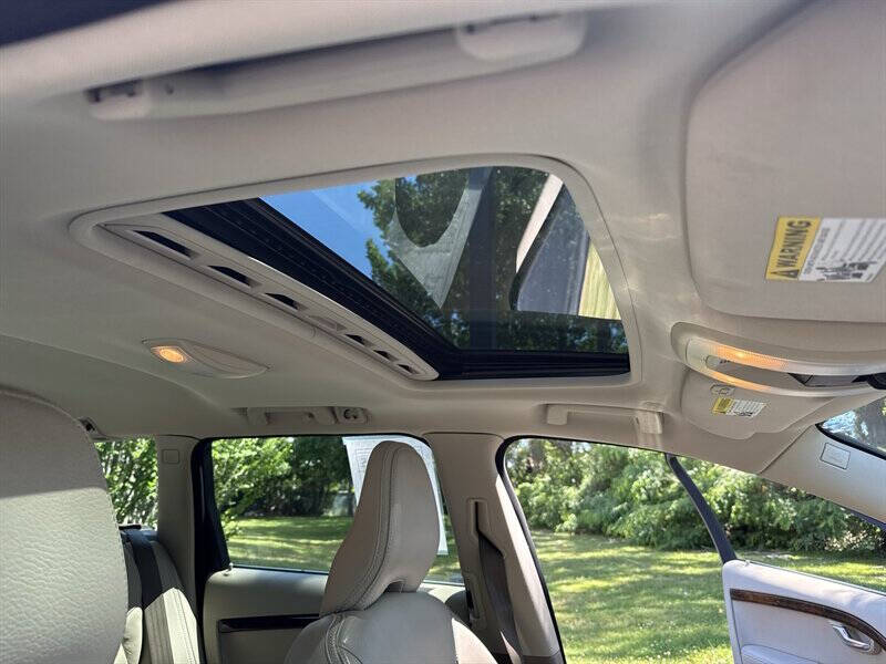 2011 Volvo XC70 T6
