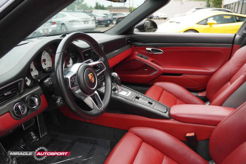 2018 Porsche 911
