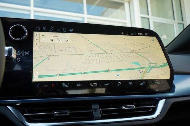 2025 Chevrolet Equinox EV LT 2