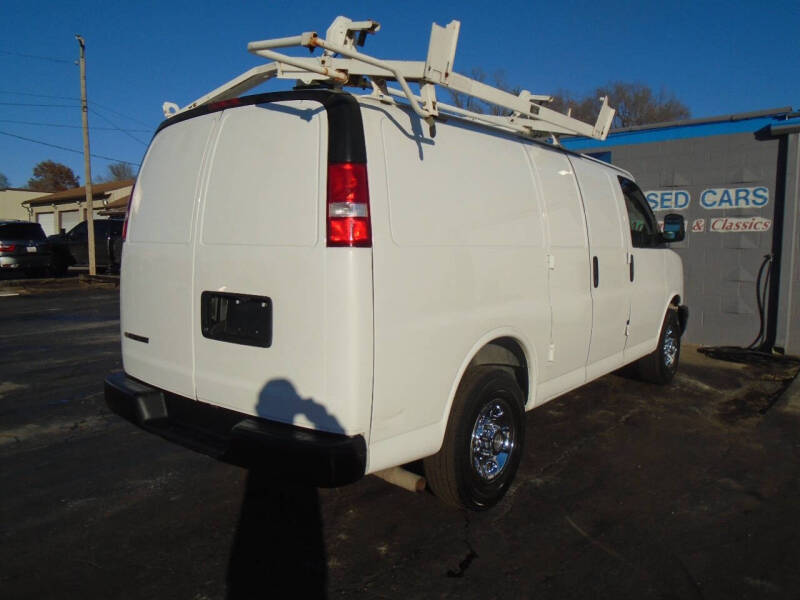 2019 Chevrolet Express 2500