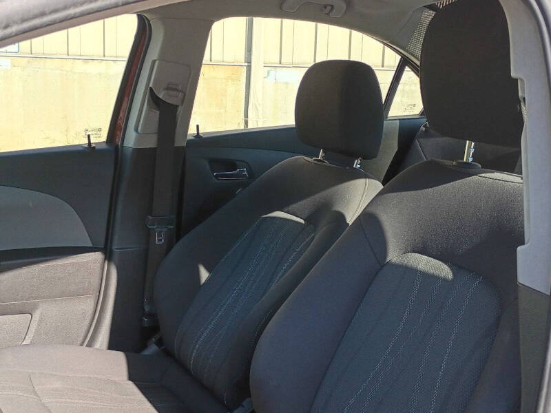 2015 Chevrolet Sonic LT Auto