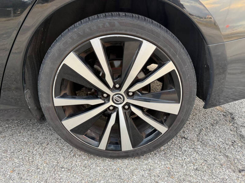 2021 Nissan Altima 2.5 SR