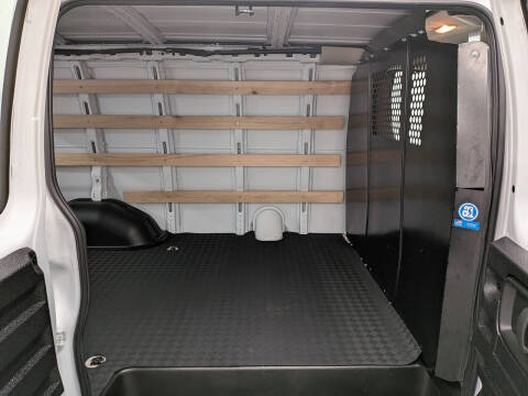 2025 GMC Savana 2500