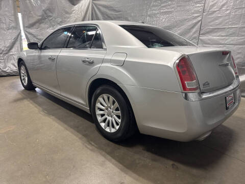 2012 Chrysler 300 Limited