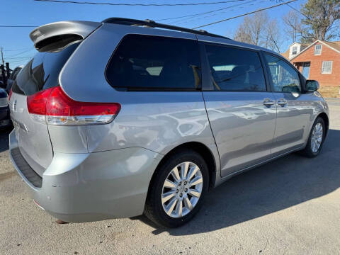 2012 Toyota Sienna Limited 7-Passenger
