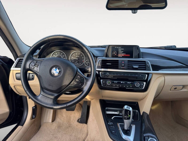 2016 BMW 3 Series 320i xDrive