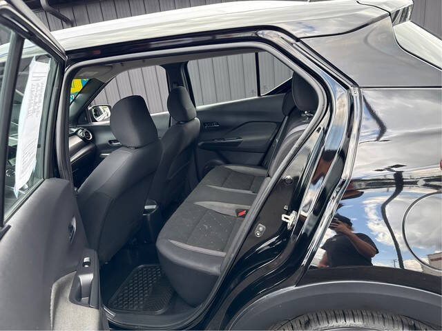 2020 Nissan Kicks SV