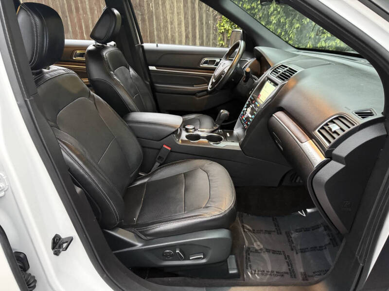 2018 Ford Explorer Limited